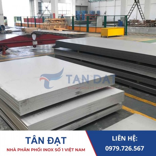 Tấm inox 304 dày 1mm nặng bao nhiêu? Công thức chuẩn, bảng trọng lượng & cách kiểm tra chất lượng